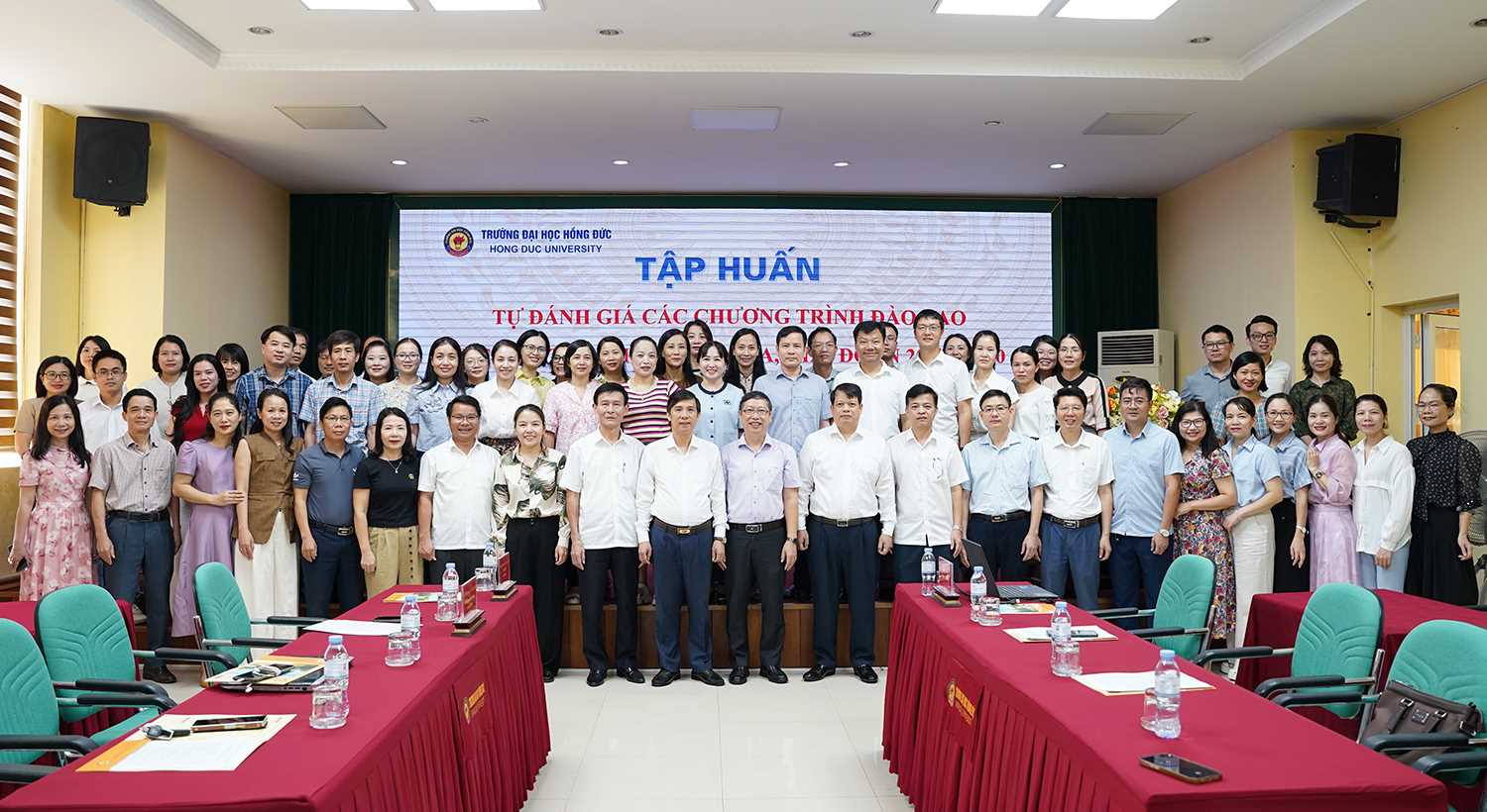  Trường Đại học Hồng Đức tập huấn tự đánh giá chương trình đào tạo theo bộ tiêu chuẩn AUN-QA